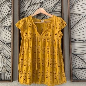Old Navy Eyelet Blouse with matching tank